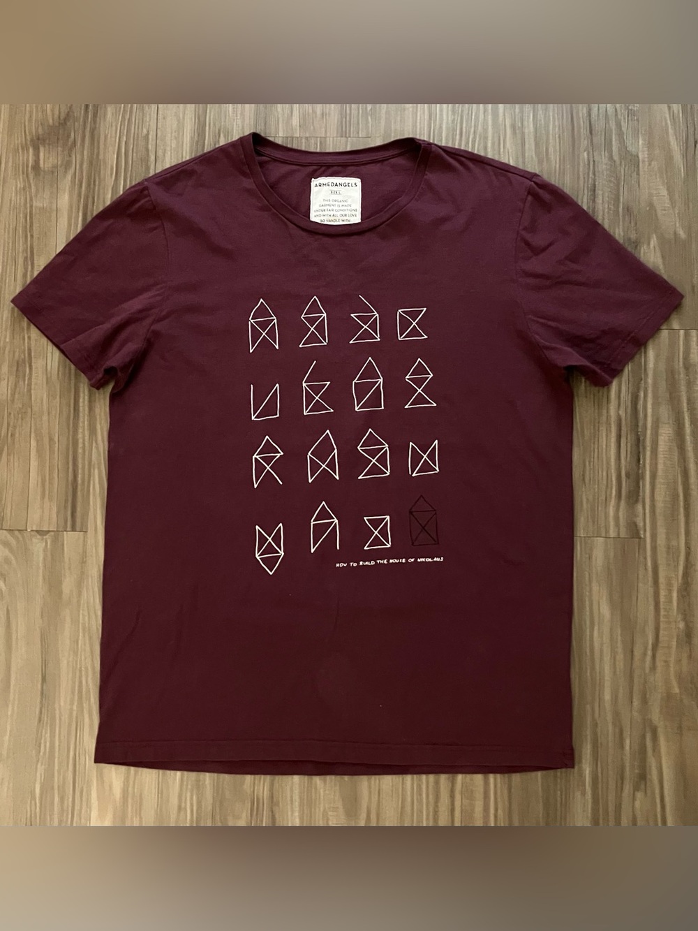 ArmedAngels Dark purple / Maroon Graphic doodle Crewneck T-Shirt Santa’s house